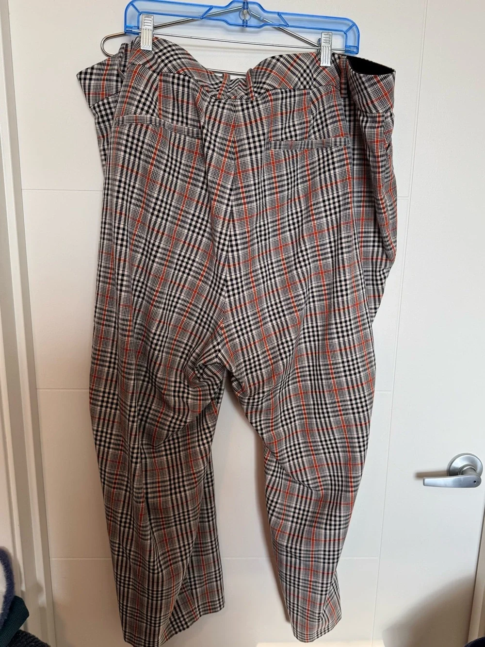 Ava & Viv Gray Plaid Dress Pants with Red Accents
